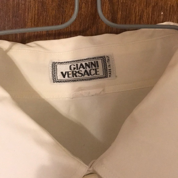 White dress shirt - Picture 2 of 3